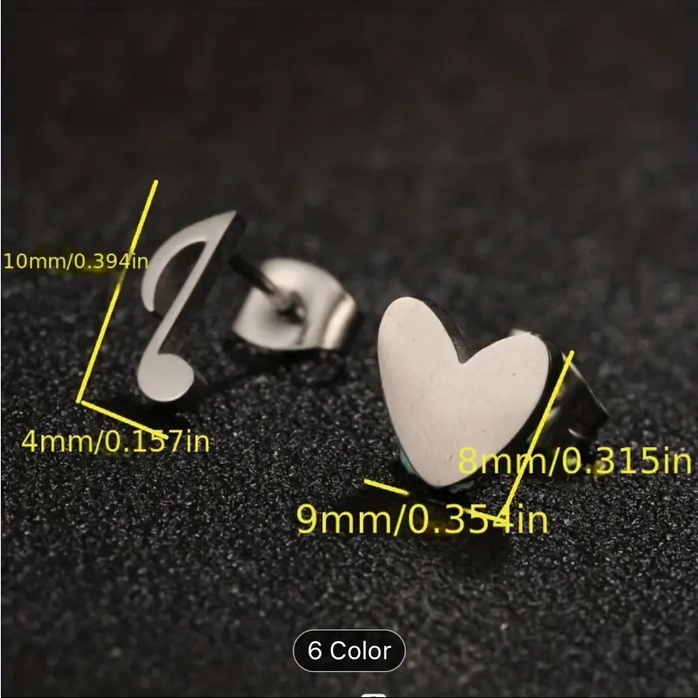 Gold Heart & Music Note Stud Earrings - Picture 2 of 4